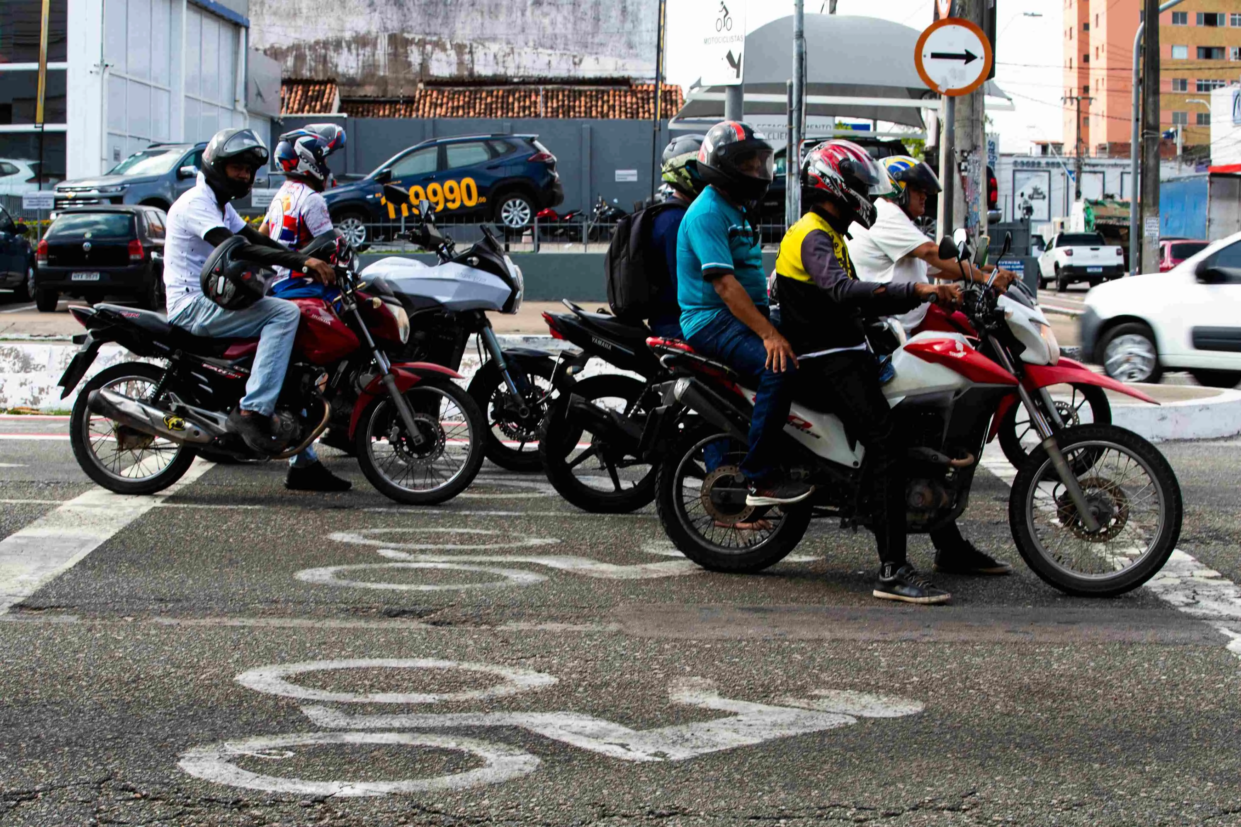 Áreas de espera existem em 695 cruzamentos da cidade e já reduziram em 33% o número de acidentes com vítimas nas interseções contempladas.