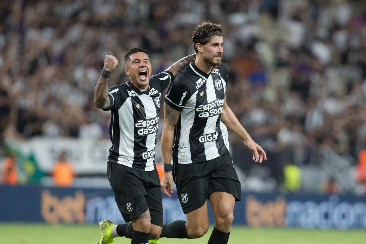 Galeano e Pedro Raul somam 23 gols pelo Ceará na temporada