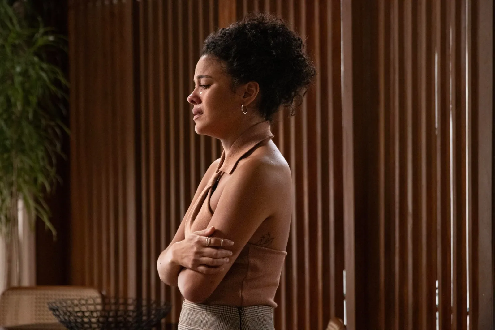 Duas mudanças marcam o remake: a forma como Raquel fica com o neto e o destino amoroso de Maria de Fátima.