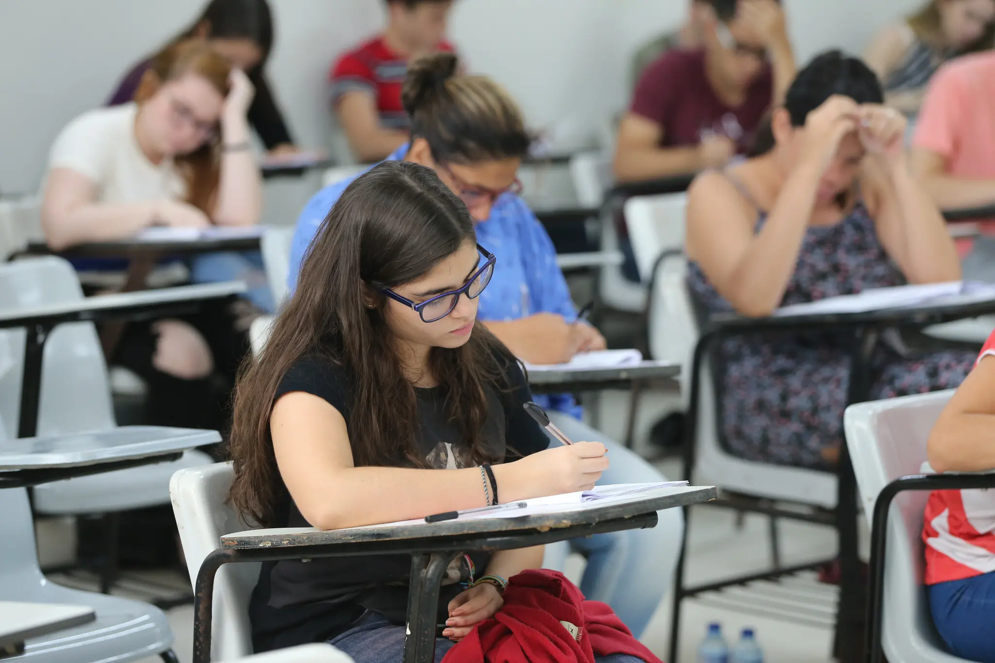 Imagem da notícia: Guia das 5 competências da Redação do Enem: o que o corretor espera de você