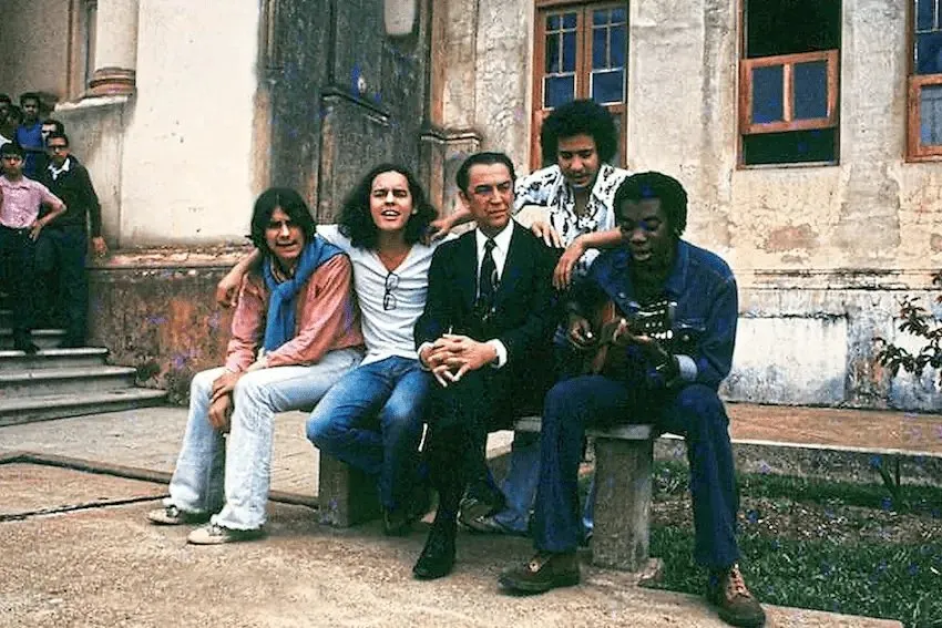 Grupo do Clube da Esquina reunido na década de 1970.