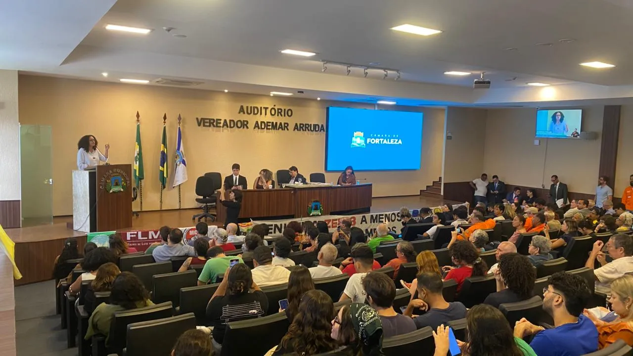 Audiência pública do Plano Diretor de Fortaleza reúne sociedade civil e poder público na CMFor.