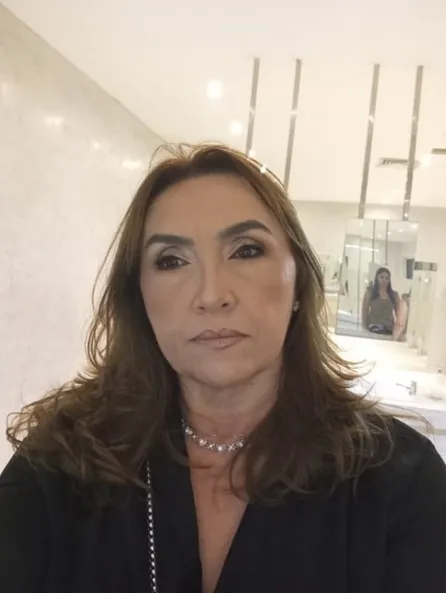 Foi a própria professora Idalina que começou a comparação com Clarice Lispector.