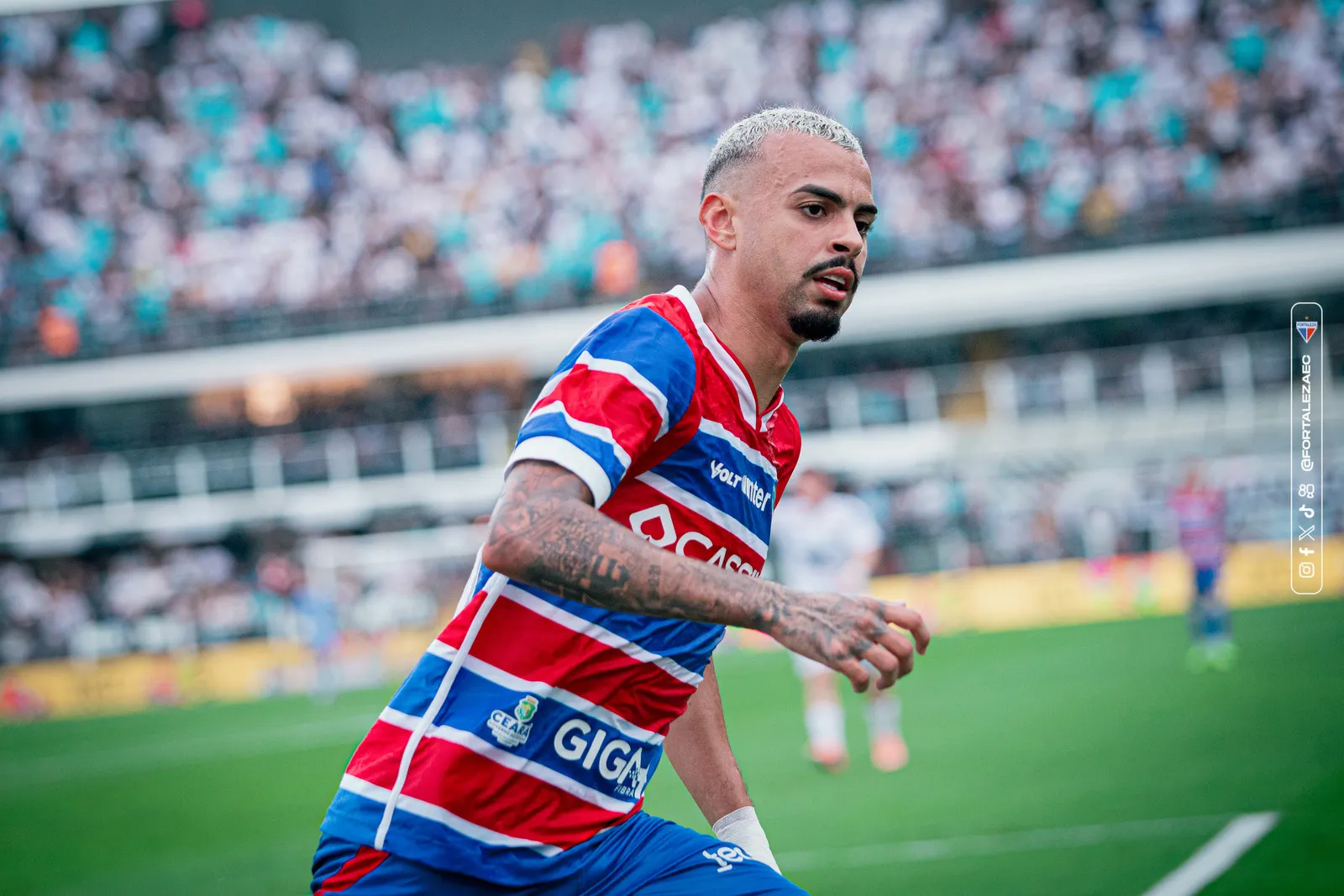 O volante Pierre se firmou como titular do Fortaleza sob o comando de Palermo