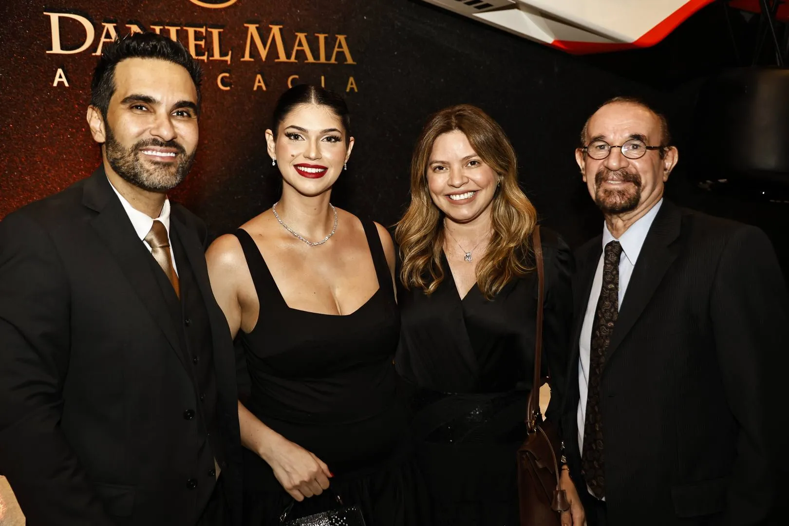 Daniel e Helena Maia, Vânia e Cezar Bittencourt