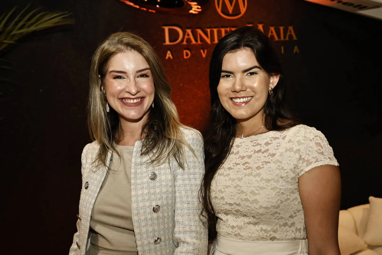 Leiliane Pinheiro e Luana Loiola
