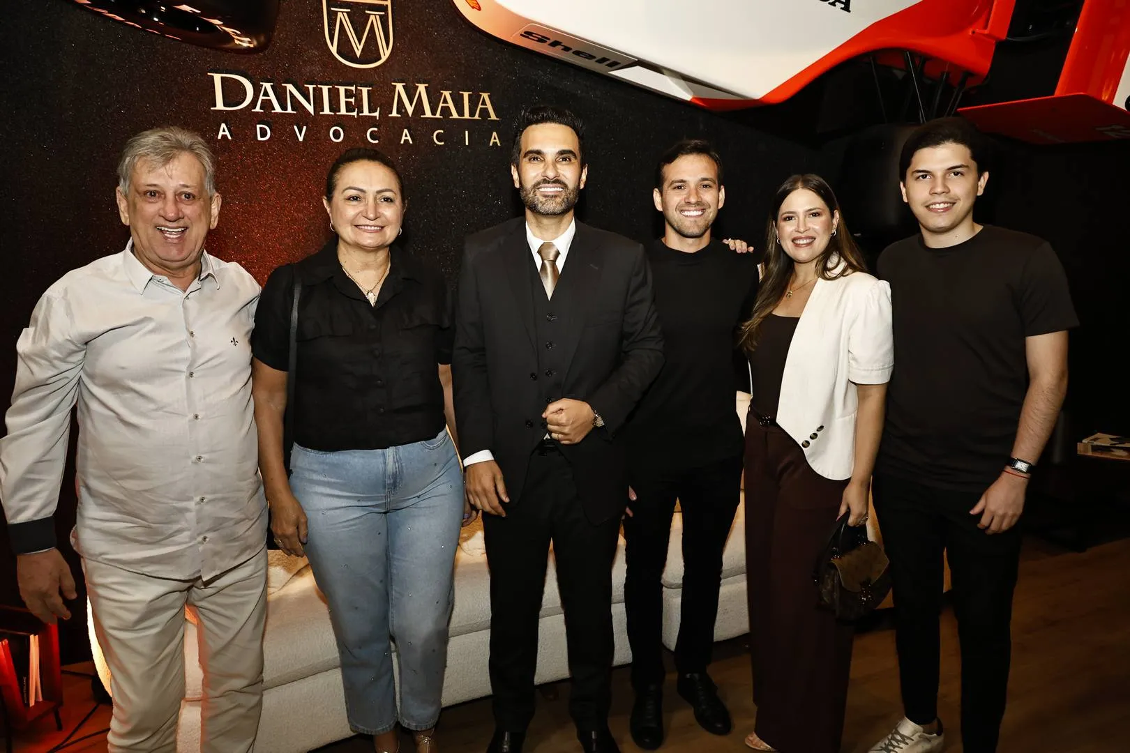 Paulo César, Teresa Cristina, Daniel Maia, Paulo Junior, Joyce Costa e Luiz Queiroga