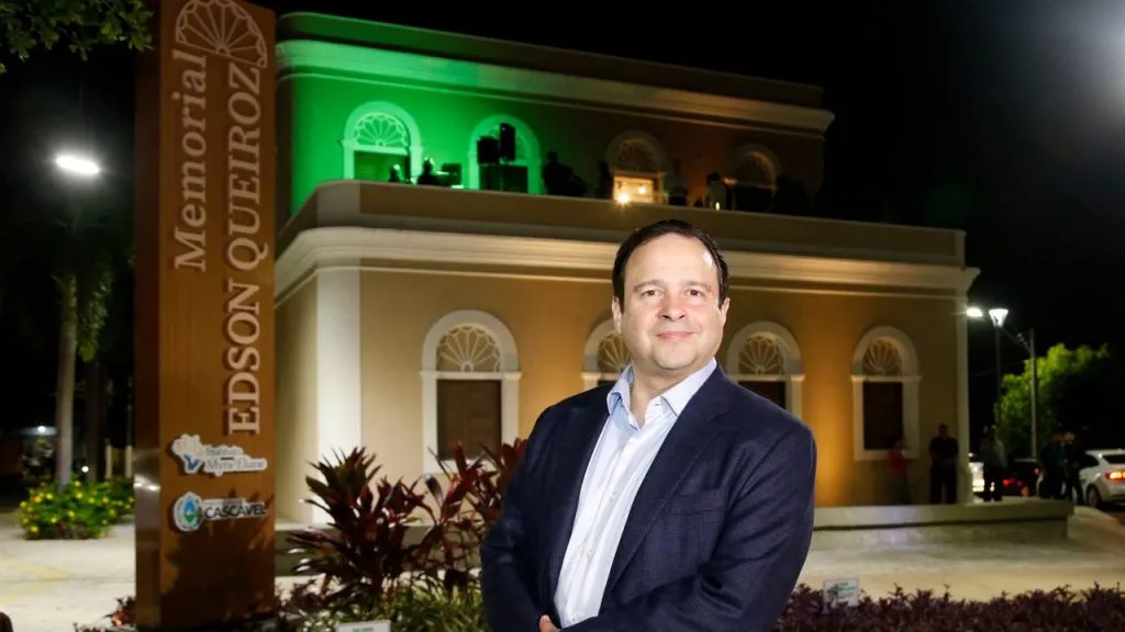 Presidente do Instituto Myra Eliane, Igor Queiroz Barroso destaca os legados de Edson Queiroz em Cascavel.
