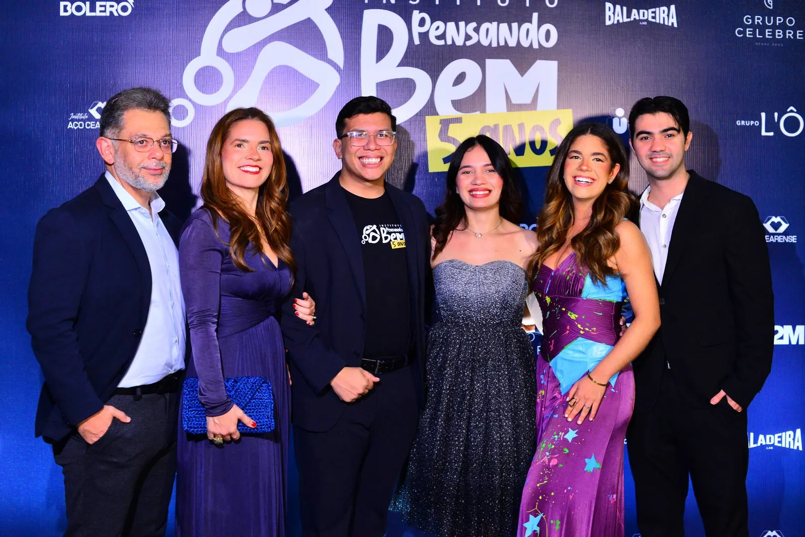 Família Sales com os anfitriões