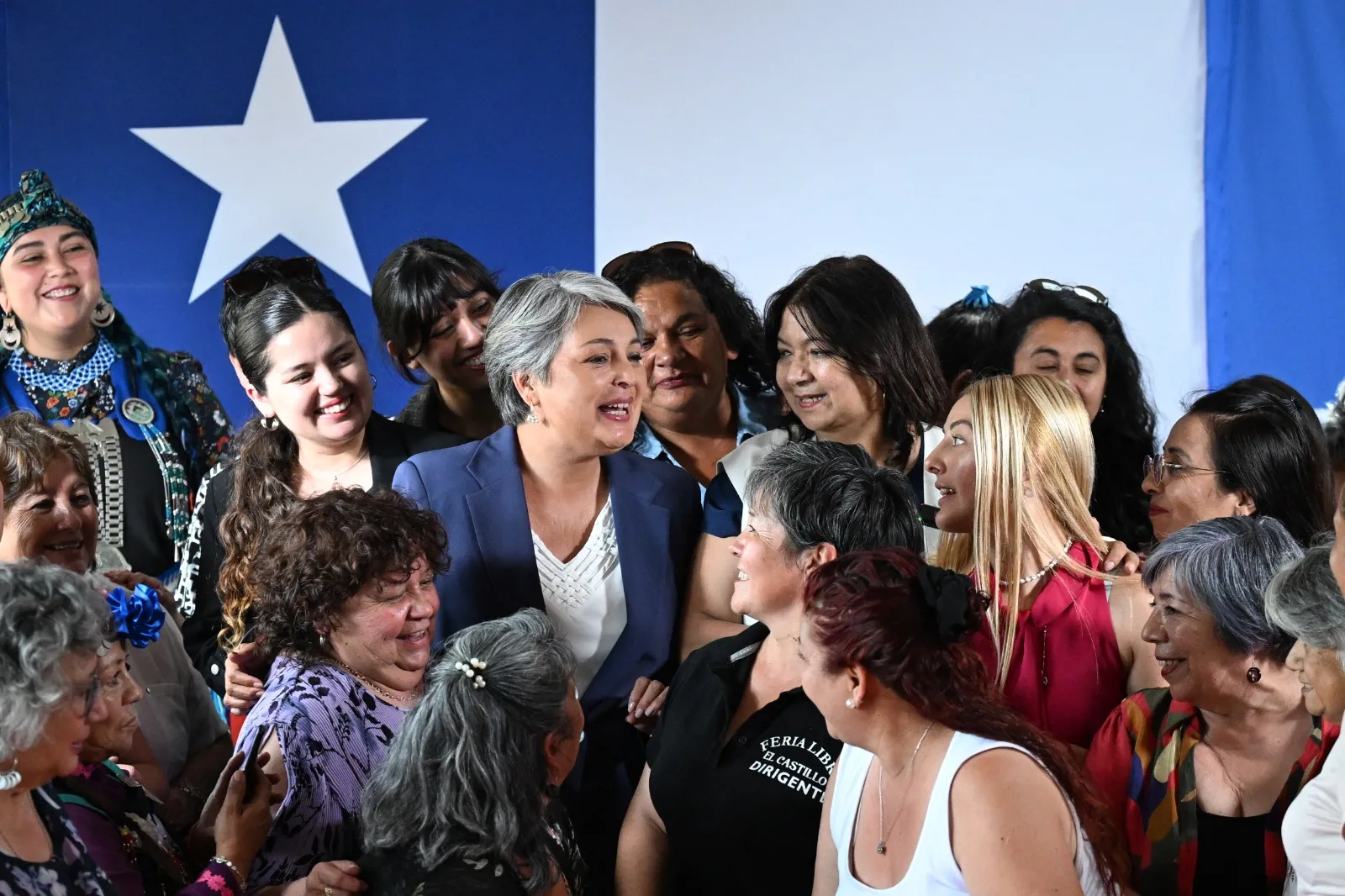 Jeanette Jara é aliada de Gabriel Boric.