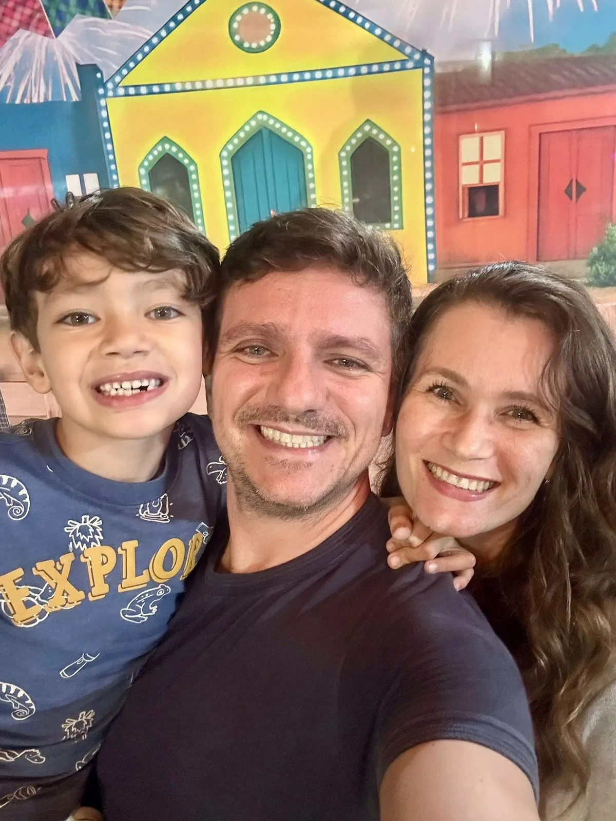 Augusto com os pais, Lima Júnior e Vaneuda Almeida de Paula