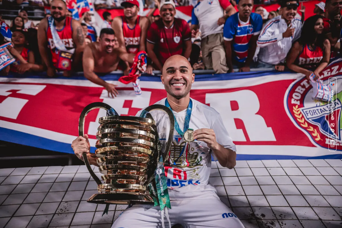 Dudu foi campeão cearense e da Copa do Nordeste na passagem pelo Fortaleza