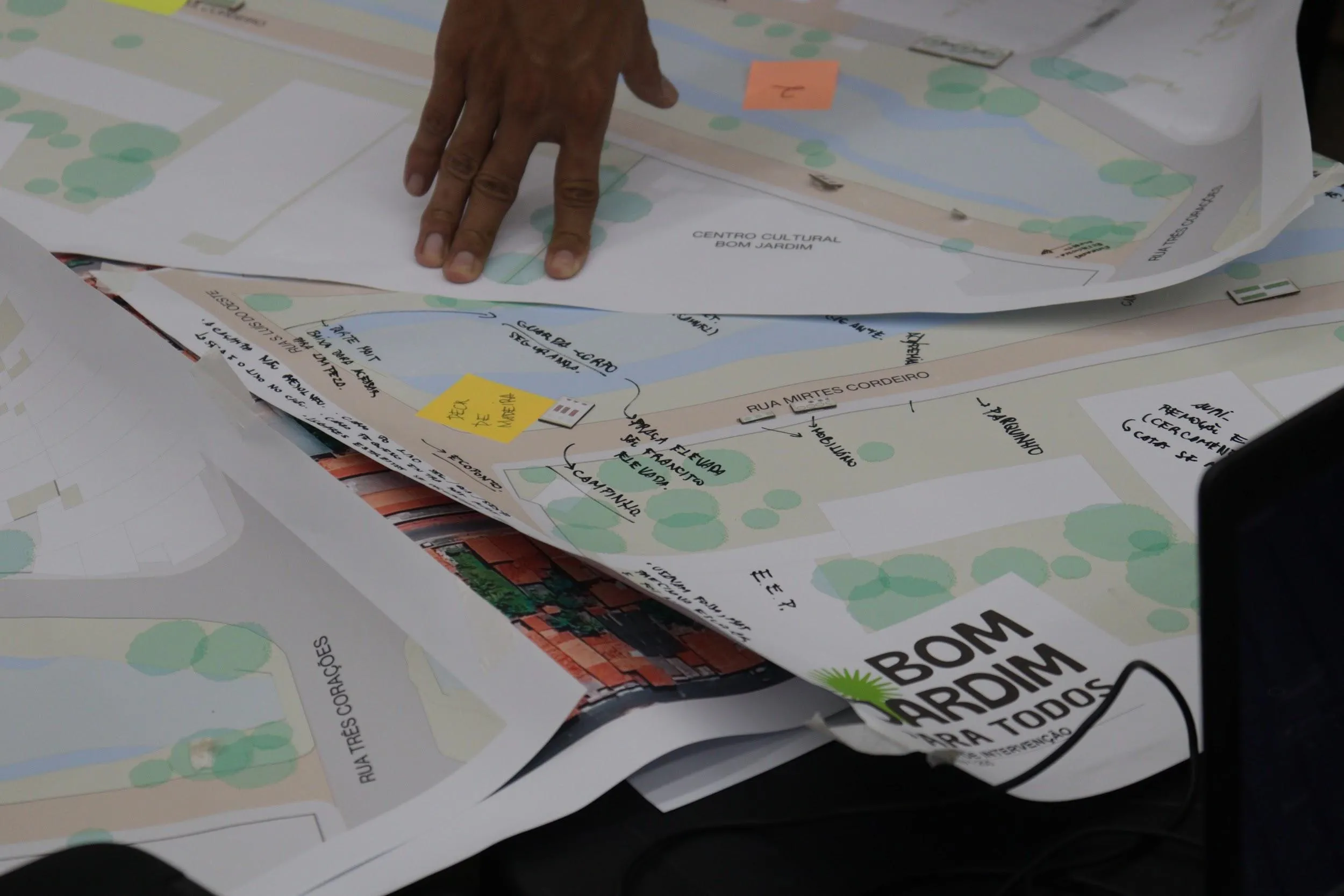 Construção de mapa de propostas para a rua Mirtes Cordeiro, no bairro Granja Lisboa, no Grande Bom Jardim.
