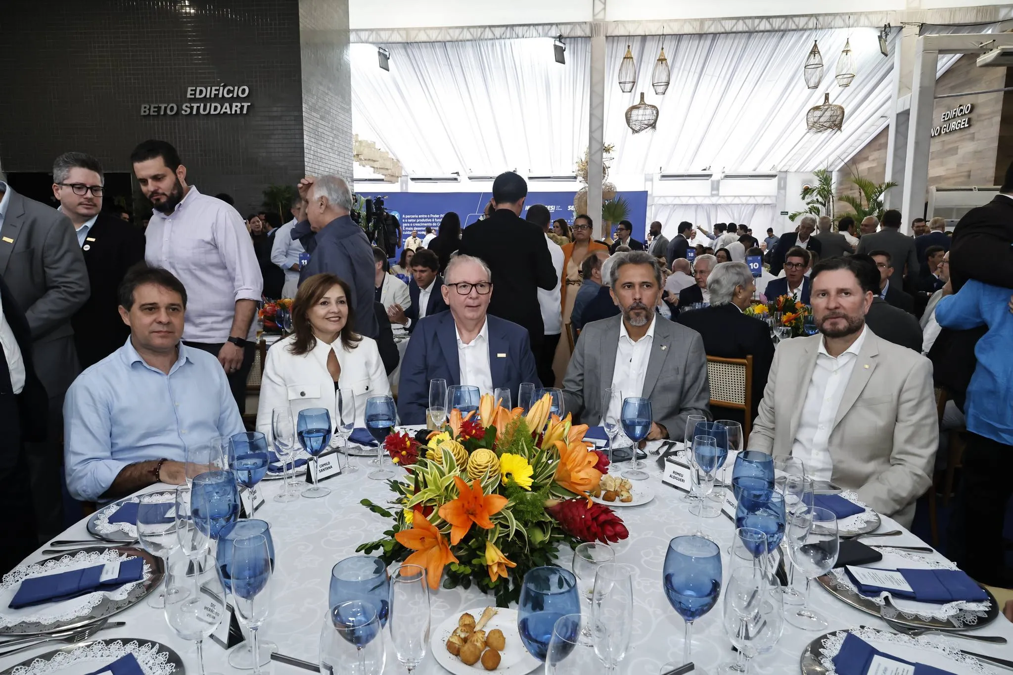 Evandro Leitão, Rosangela e Ricardo Cavalcante, Elmano de Freitas e Romeu Audigueri