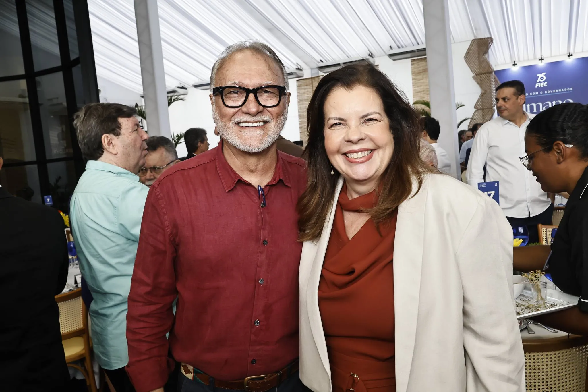 Deodato Ramalho e Eliane Brasil