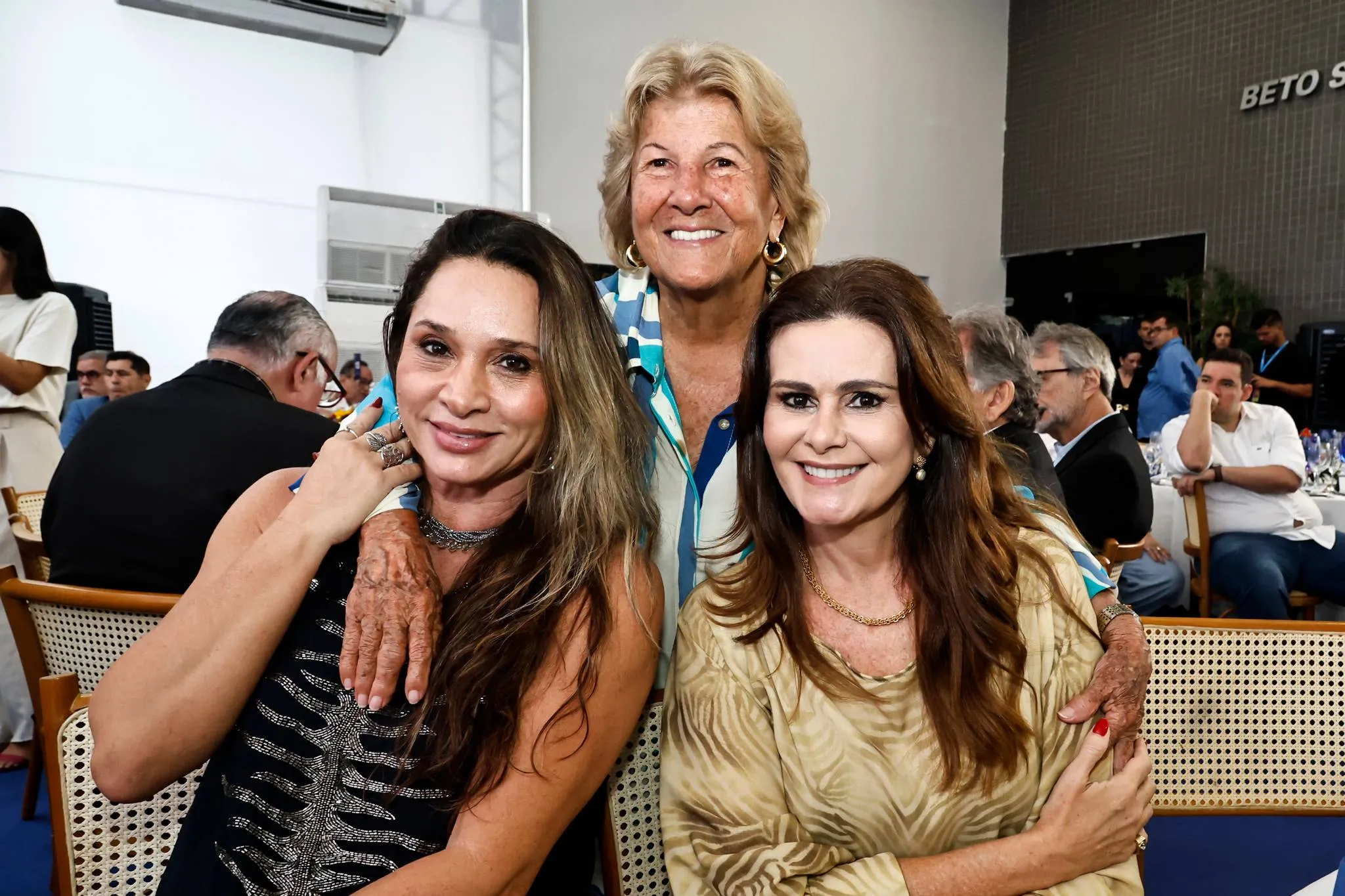 Renata Ladeia, Ana Lúcia Mota e Ivana Bezerra